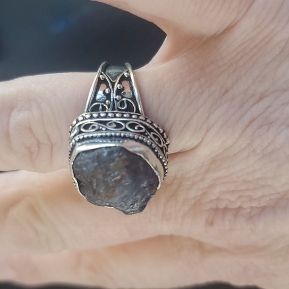 New Rough Iolite 925 Silver Ring. - Picture 12 of 16